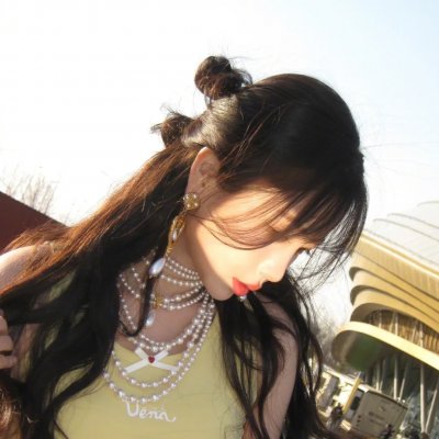 叔比狗与女巫之鬼 海报