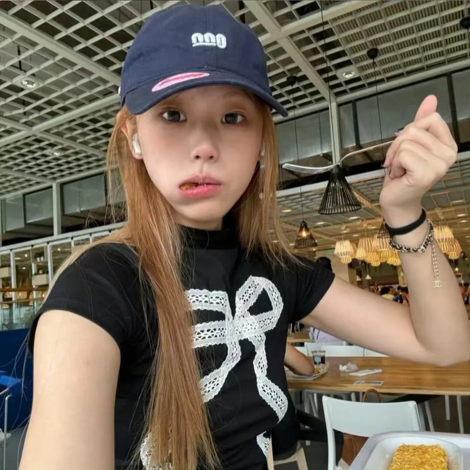 小丑国语 海报